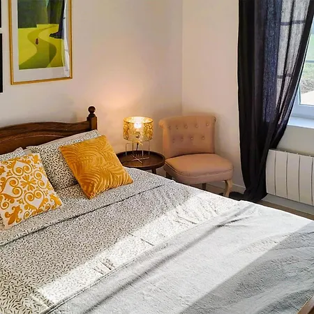 Amazing In With Kitchen Holiday home